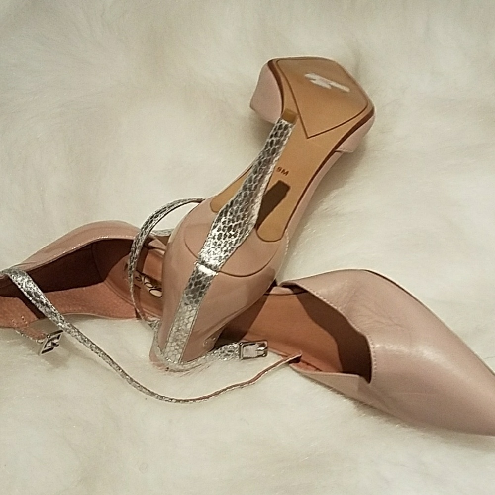 Halogen shoes - Picture 2 of 5